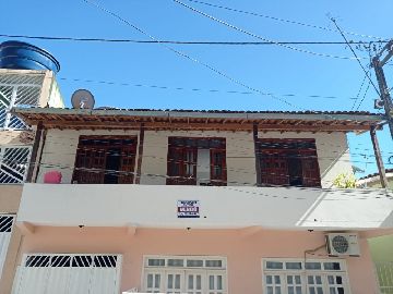 CASA � VENDA NO 1� ANDAR